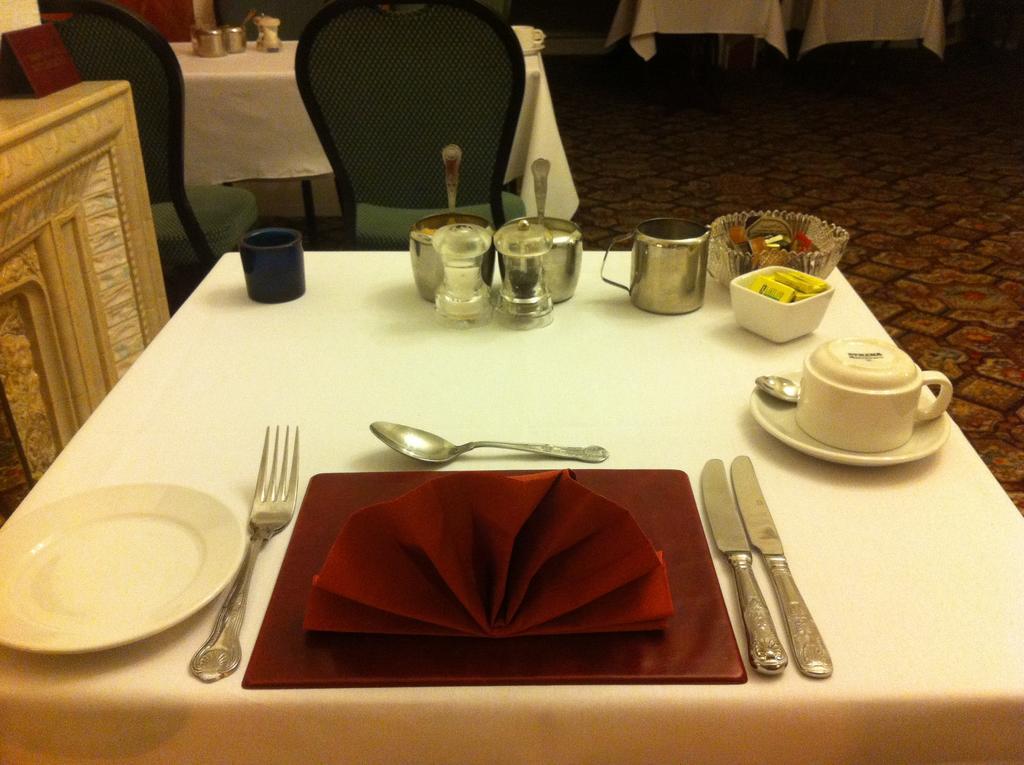 Lisdoonie Hotel Barrow-in-Furness Eksteriør bilde