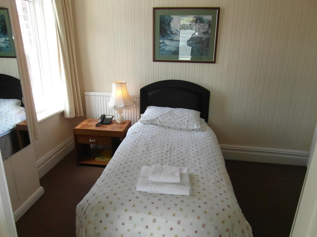 Lisdoonie Hotel Barrow-in-Furness Rom bilde